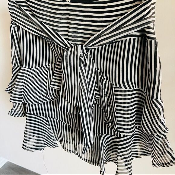 Ruffle Mini Skirt - Picture 8 of 9